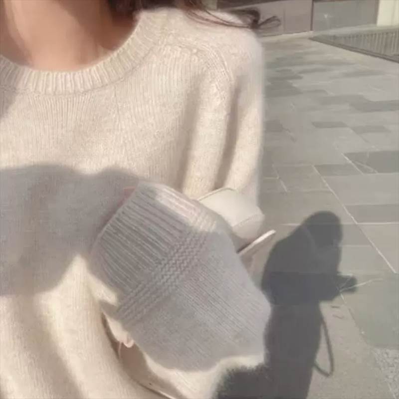 【FunnyBunny】 トップス デート 存在感 大人可愛い こなれ感 おしゃれ カットソー 10代 セーター かわいい 長袖 春 シンプル 冬 ルーズ 主役級 クール 秋 個性的 きれいめ 上品 大人女子 袖あり