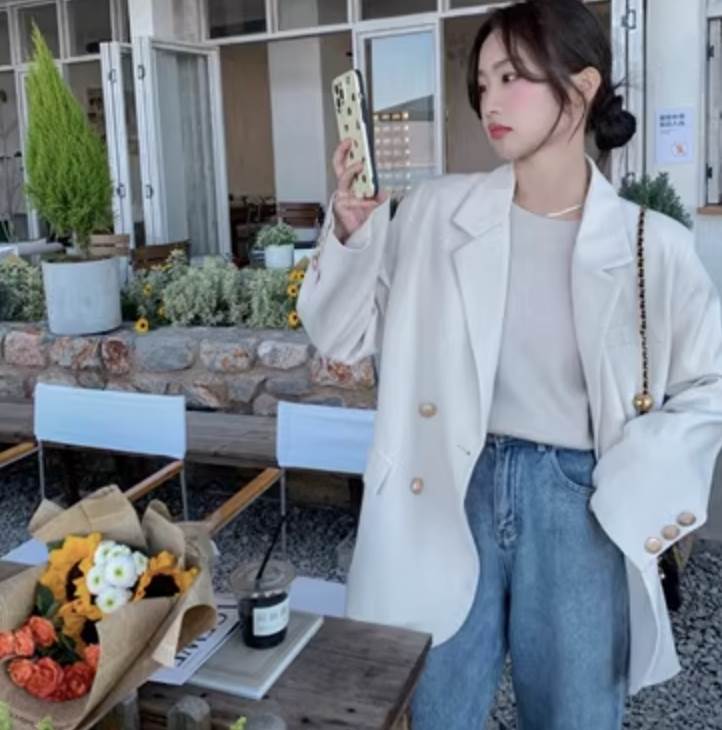 【FunnyBunny】 アウター デート 春 きれいめ キュート お洒落 ジャケット 30代 袖あり 大人可愛い かわいい 秋 カジュアル 20代 個性的 存在感 主役級 10代 クール シンプル おしゃれ こなれ感 長袖
