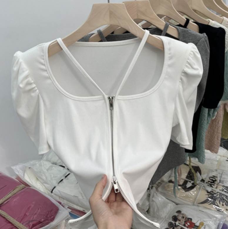 【FunnyBunny】 トップス 主役級 細身 レトロ 大人 カットソー 20代 パフスリーブ タイト スリム 無地 大人可愛い 10代 ルーズ モード系 クール 夏 個性的 かわいい カジュアル かっこいい スクエアネック こなれ感