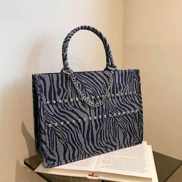 レオパード トートバック ２色展開 レディース バッグ バック 鞄 小物 大容量 通勤バッグ A4サイズ 通勤 通学 鞄 ファッション ショルダー おしゃれ チャーム 柄 大人可愛い 女子会 デート レディ フリー ブルー ブラウン