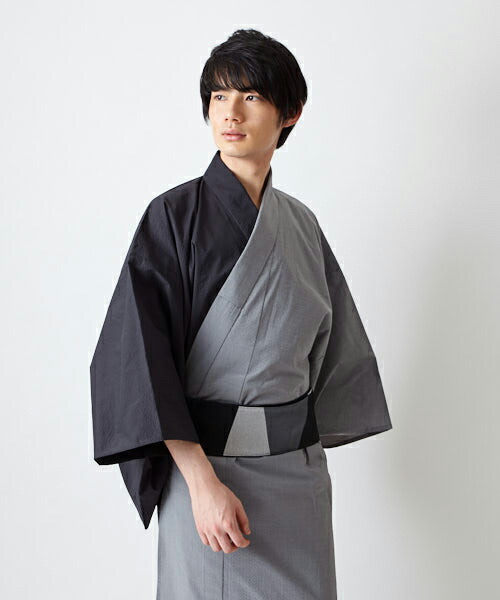 黒とグレーを組み合わせた片身合わせふりふメンズ浴衣 浴衣 単品 メンズ片身無地 ふりふオリジナル グレー メンズ浴衣 男性ゆかた ポップ 紳士 ゆかた ユカタ 浴衣 レトロ 無地 夏 レトロ モダン ポップ 片身合わせ 黒 グレー お洒落 洗える浴衣 ポリコットン シャツ