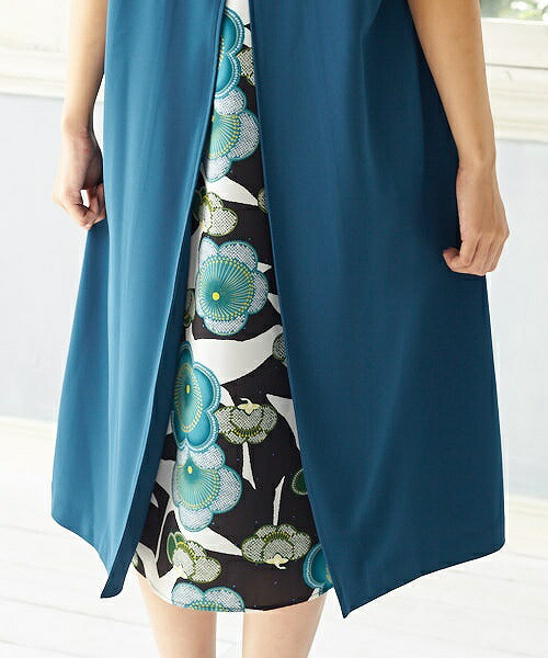 楽天市場 公式 ふりふ 抜け衿背開きワンピースふりふオリジナル 和柄 ワンピース フォーマルドレス レディース 和風 フレア 背開き 抜け衿 Vネック カジュアル フォーマル 結婚式 二次会 お呼ばれ 大人女子 花柄 レトロ モダン Furifu おうち服 おうちコーデ おうち