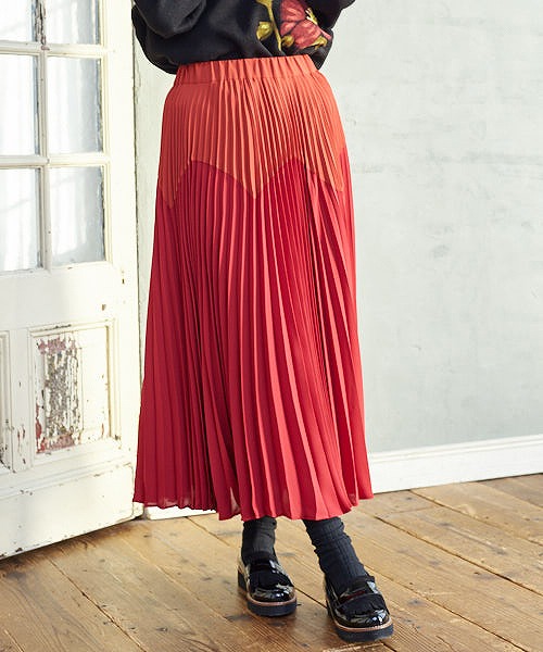 楽天市場 ジグザグ配色プリーツスカートふりふオリジナル スカート 切り替え レディース プリーツ カラー配色 ミディアム丈 ひざ下 ロング 無地 秋冬 大人女子 和色 和風 レトロ モダン おうち服 おうちコーデ おうちファッション ギフト プレゼント 実用的 ふりふ 楽天