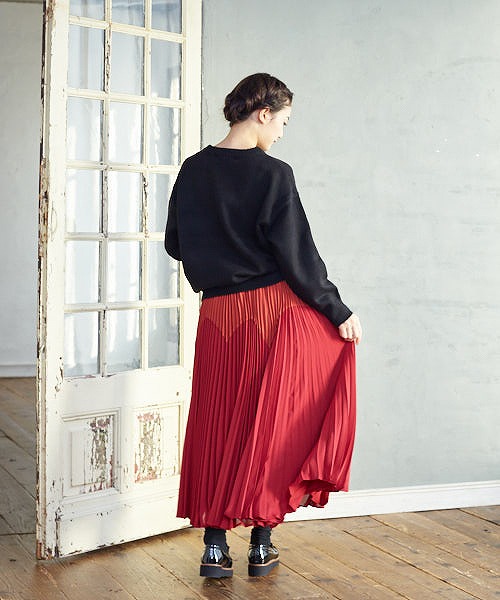 楽天市場 ジグザグ配色プリーツスカートふりふオリジナル スカート 切り替え レディース プリーツ カラー配色 ミディアム丈 ひざ下 ロング 無地 秋冬 大人女子 和色 和風 レトロ モダン おうち服 おうちコーデ おうちファッション ギフト プレゼント 実用的 ふりふ 楽天