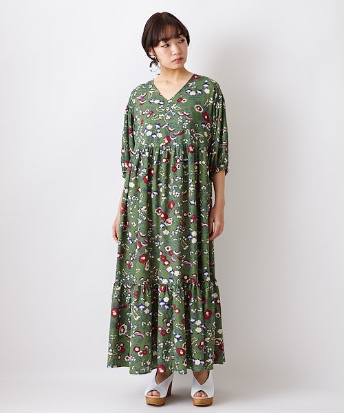 最も優遇 Sale70 ハトの庭 ロングワンピースふりふオリジナル 和柄 ロングワンピース レディース ボリューム 総柄 花柄 椿 切替 春夏 カジュアル 大人女子 和風 レトロ モダン Furifu おうち服 おうちコーデ おうちファッション ギフト プレゼント 実用的 代引不可 最も優遇 Sale70 ハトの庭 ロングワンピースふりふオリジナル 和柄 ロングワンピース レディース ボリューム 総柄 花柄 椿 切替 春夏 カジュアル 大人女子 和風 レトロ モダン Furifu おうち服 おうちコーデ おうちファッション ギフト プレゼント 実用的 代引不可