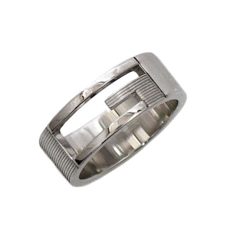 グッチ リング シルバー Ｇカット 032661 09840 8106 指輪 16.5号 新品 仕上げ済み 美品 925 Sランク GUCCI ジュエリー アクセサリー Ｇ ロゴ ヴィンテージ 17 定番 人気 幅広 太め ブランドアクセ 楽天市場】【送料無料】 グッチ リング シルバー Gカット 032661