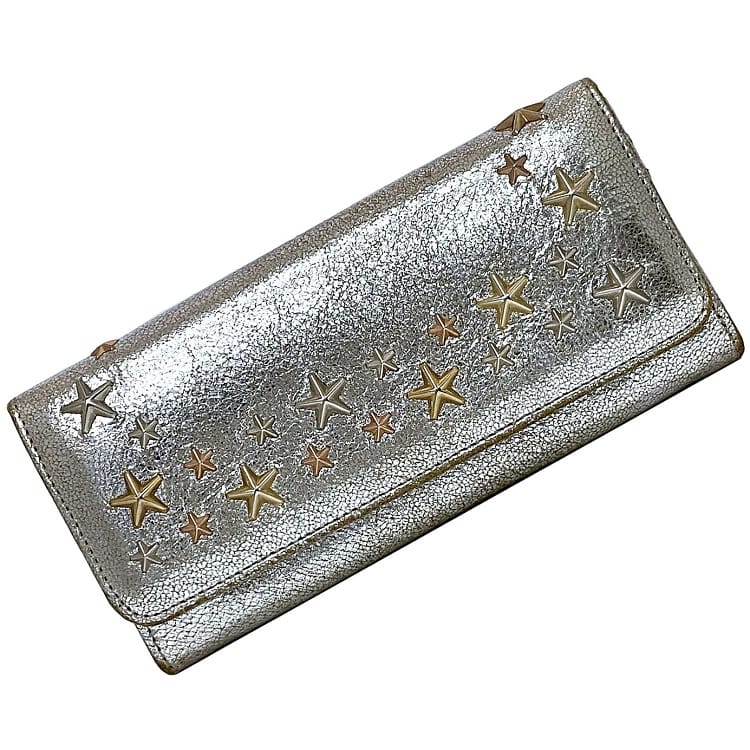【送料無料】 ジミーチュウ 二つ折り 長財布 シルバー スタースタッズ ec-20698 財布 レザー 中古 JIMMY CHOO ヴィンテージ フラップ ロング ウォレット 定番 人気 女性 レディース 革 お洒落 星 スター ブランド財布 エレガント シンプル 銀色 上品 ブランド 本物 鑑定済み