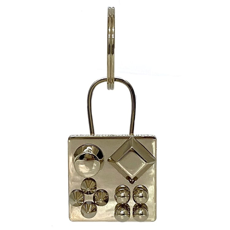 楽天市場】【送料無料】 クリスチャン ルブタン キーリング シルバー