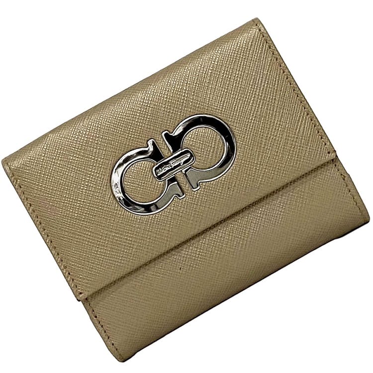 Salvatore Ferragamo サルヴァトーレフェラガモ ガンチーニ金具 二つ折り財布（小銭入れあり） レザー レディース [中古] Salvatore Ferragamo - Salvatore Ferragamo サルヴァトーレフェラガモ