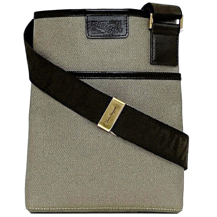 楽天市場】【送料無料】 サルヴァトーレ フェラガモ セミショルダー