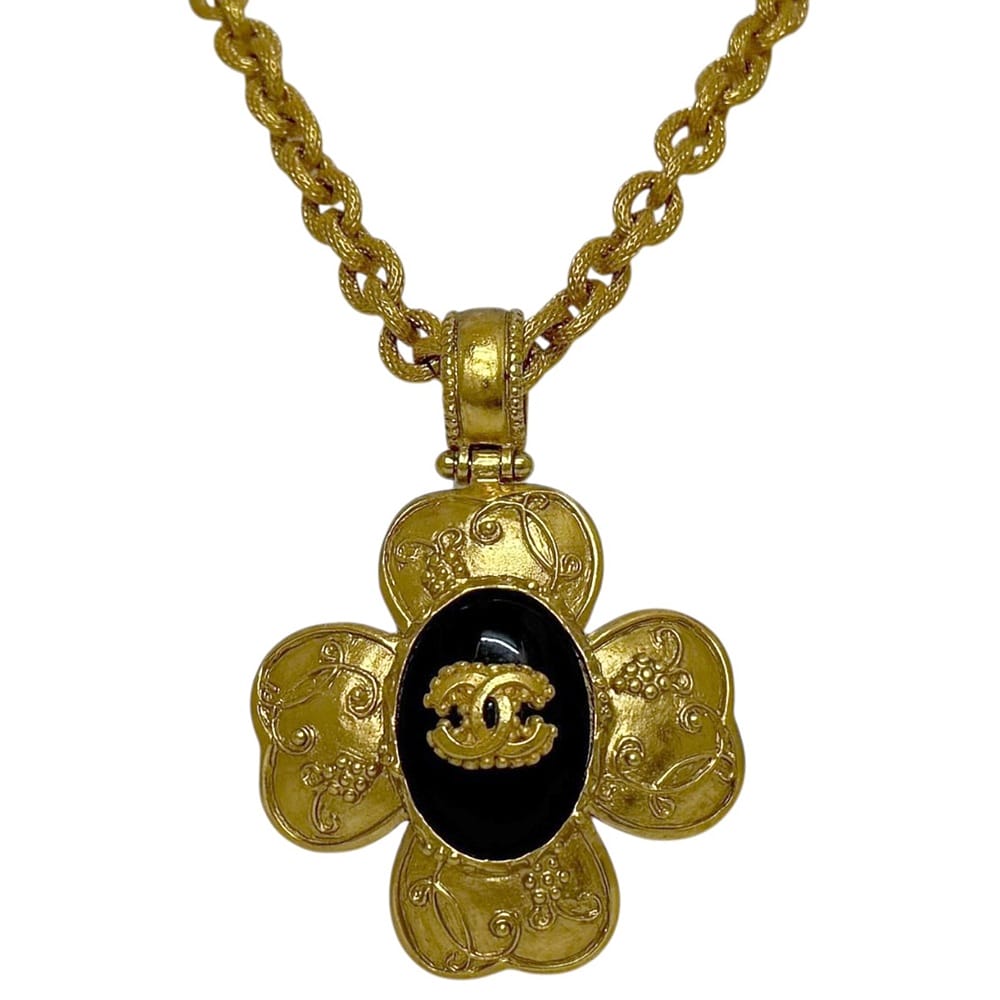 【送料無料】 シャネル ネックレス ec-24724 ゴールド ブラック ココマーク 美品 GP 中古 06 A CHANEL クローバー 金色 ロングネックレス ストーン チェーン 大振り ロゴ ヴィンテージ レア 箱付き レディース 定番 人気 ジュエリー 黒 ストーン ブランド 本物 鑑定済み
