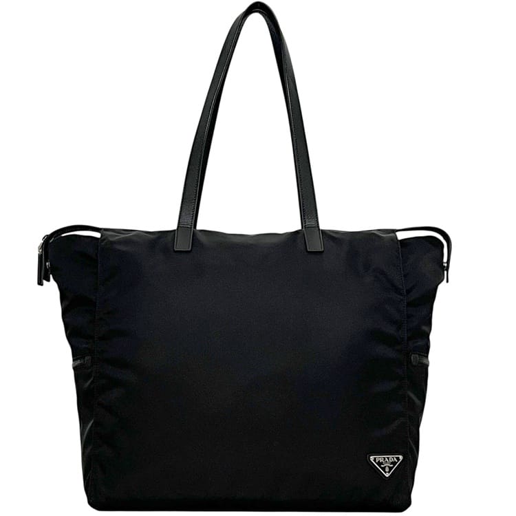 【送料無料】 プラダ トートバッグ ec-24891 ブラック NERO テスート 2VG026 美品 ナイロン レザー 中古 253 PRADA 三角 ロゴ プレート 軽い 肩掛け ファスナー シンプル 黒 メンズ レディース 男女兼用 定番 人気 ビジネス カジュアル トライアングル ブランド 本物 鑑定済|フリマハイクラス店
