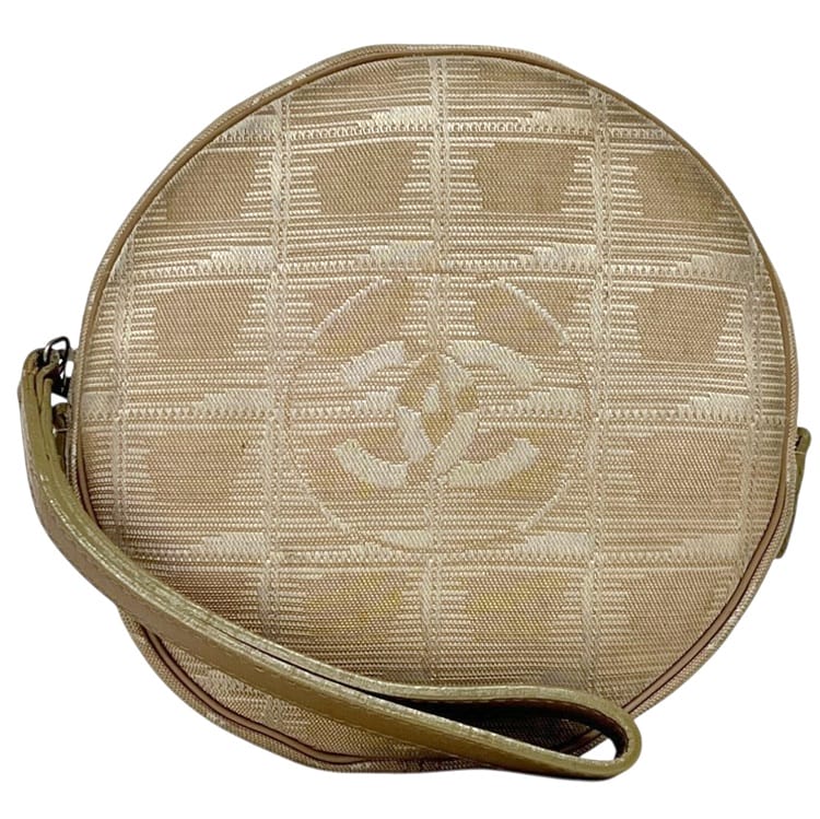 シャネル ニュー虎 合切袋ベージュ ニュー旅行 A17681 7番台 丸型 ジッパー ナイロン 中古 7386389 CHANEL