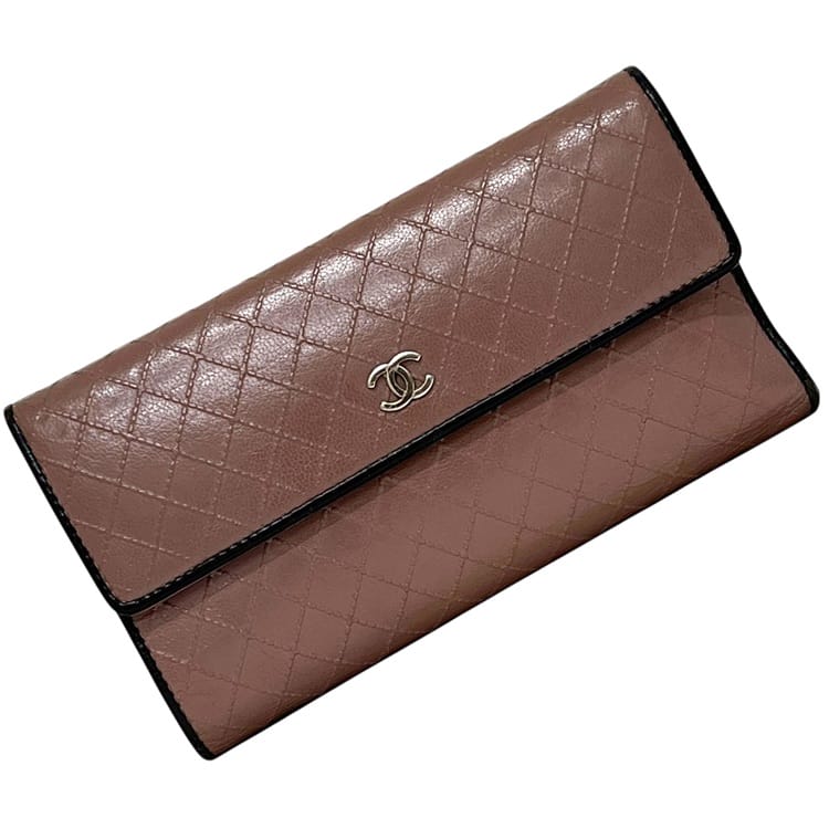 シャネル 三つ折り 長紙入れ さくら色ベージュ 黒いこと ビコローレ 美品 紙入れ ココマーク なめし革 中古 12番台 CHANEL