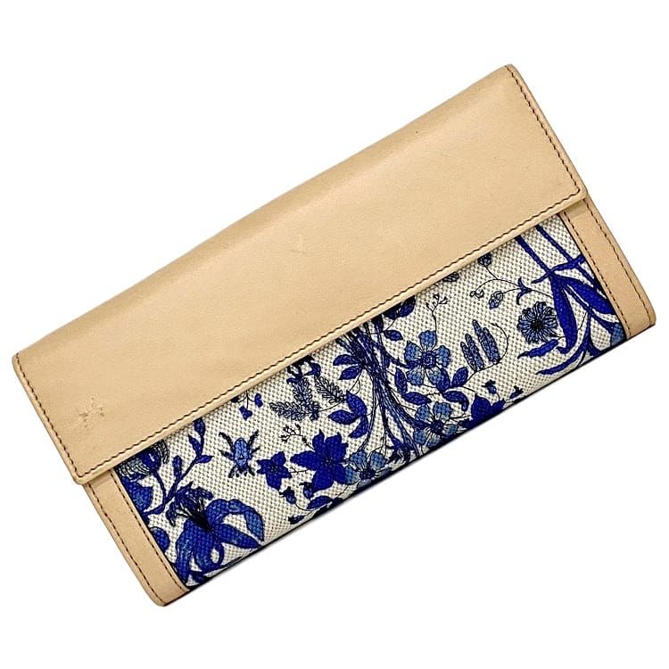 【限定版★美品】GUCCI グッチ　花柄 二つ折り財布 楽天市場】GUCCI グッチ 536352 フローラ 花柄 フラワー GG