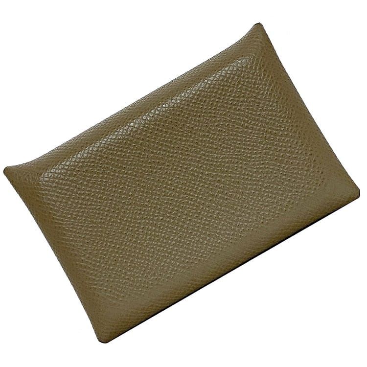 エルメス カードケース カルヴィ ベージュ エトゥープ f-20535 美品 名刺入れ レザー トゴ 中古 Ｄ刻印 HERMES シンプル ホック ビジネス 定番 人気 男性 女性 メンズ レディース お洒落 革 本革 通勤 通学 仕事 小さい コンパクト 上品 ブランド 本物 鑑定済み