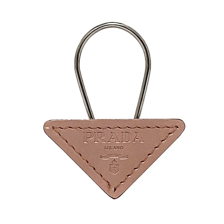 美品　PRADA プラダ キーリング キーホルダー ハート チャーム 楽天市場】PRADA プラダ キーリングハートプレート ミラノ