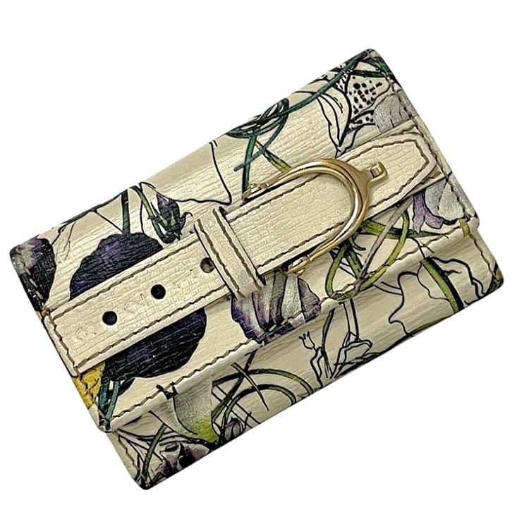 グッチ 6連 キーケース ec-24026 クリームホワイト グリーン フローラ ニース 309759 美品 PVC レザー 中古 496334 GUCCI グッチニース 鍵 ホルダー メンズ レディース 男女兼用 定番 人気 フラワー ガーデン ヴィンテージ 鍵ホルダー ブランド 本物 鑑定済み｜フリマハイクラスブランド館