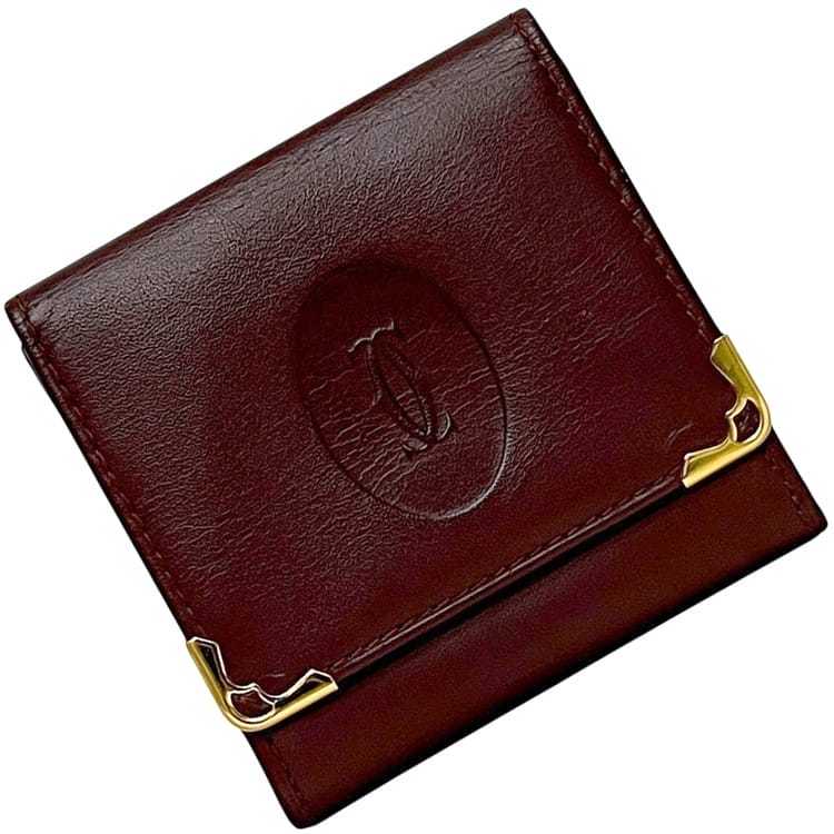 カルティエ コインケース ec-24813 ボルドー マスト 美品 小銭入れ レザー 中古 Cartier 財布 ミニ ホック ワンポイント ロゴ 箱付き 赤 ワインレッド レディース メンズ 男女兼用 ヴィンテージ シンプル コンパクト ゴールド金具 ブランド 本物 鑑定済み