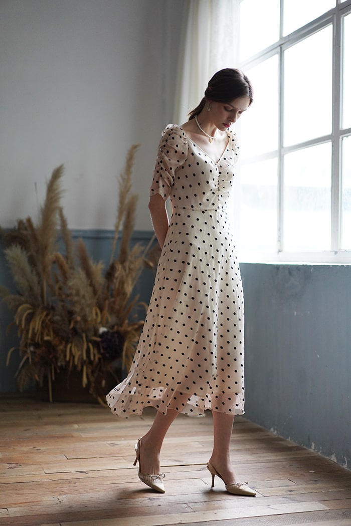 楽天市場 ワンピース レディース 袖あり 大人 ロング 春 ドット柄 シースルー 半袖 カジュアル ワンピ 水玉 Vネック シンプル 大人ワンピース リゾート バカンス お呼ばれ パーティードレス専門店 Furna