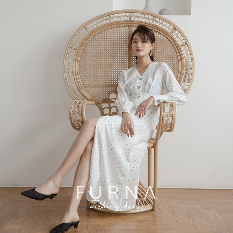 楽天市場 ワンピース ロング ドット柄 大人 長袖 ホワイト 白 春夏 レディース 袖あり カジュアル ワンピ 水玉模様 シンプル 大人ワンピース ロングワンピ パーティードレス専門店 Furna