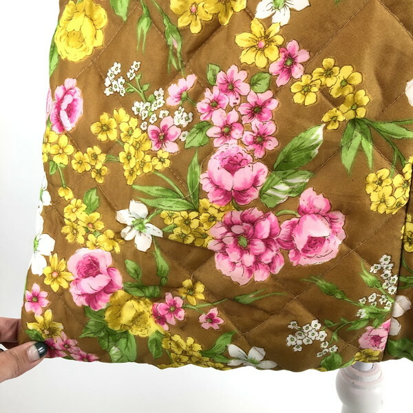 楽天市場 ファミリーエース エプロン 花柄 キルティング 薄中綿 昭和レトロ ブラウン系 レディースm 古着lab