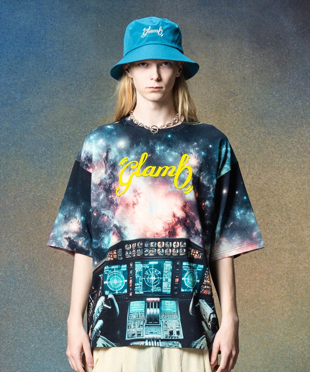 glamb グラム　　Cosmic Print T-Shirt / コズミックプリントＴシャツ