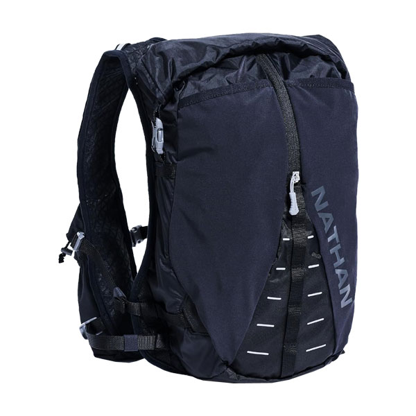 ネイサン NATHAN トレイル雑ぜ合わせる 12L JP NS4765J 蹴球 フットサル 駈けっくら うしろ側容器に並べる 背嚢 黒いこと