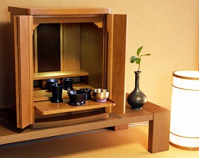今めかしい仏壇 ミニ ナポリ 18号 高54×幅40×奥30糎