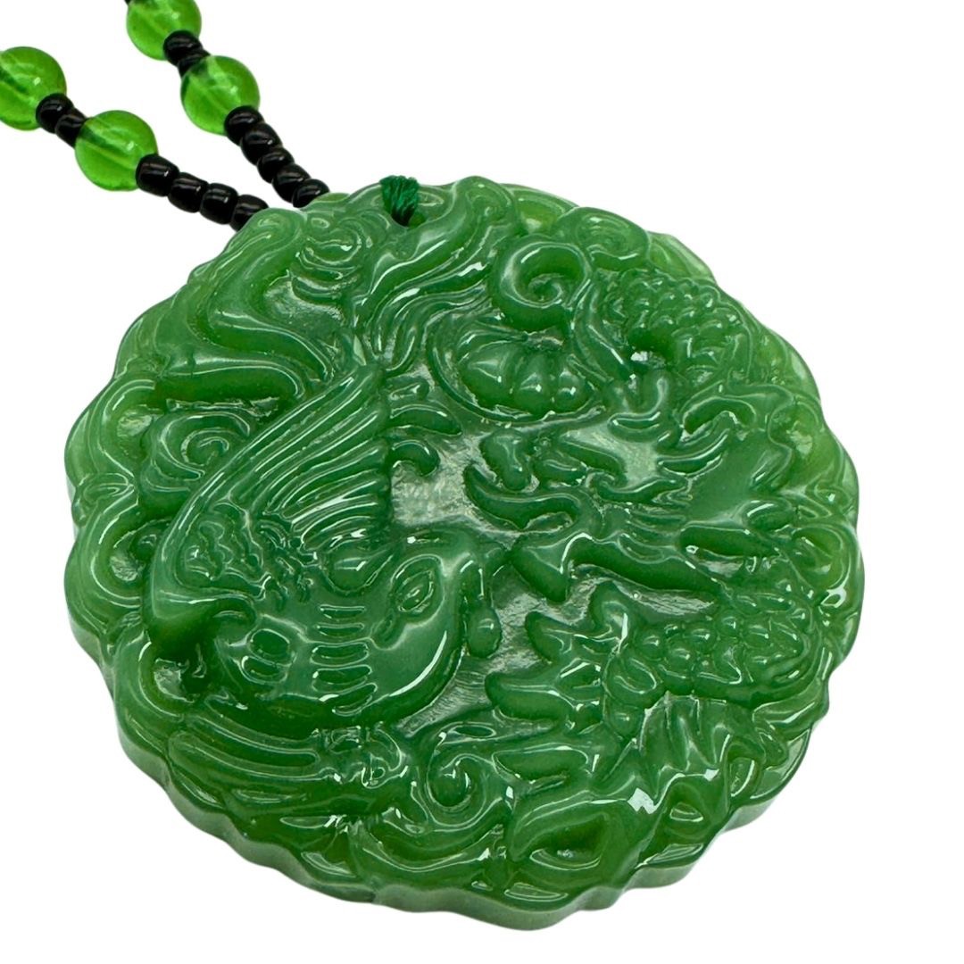 楽天市場】彫刻翡翠 53mm/92P ペンダント 彫刻ヒスイ 翡翠彫刻