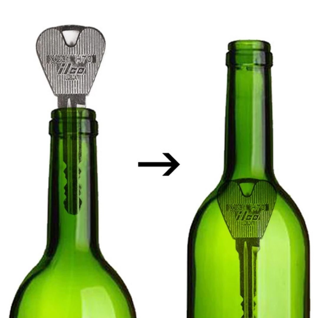 【楽天市場】【在庫限り】【普通郵便発送】 マジック 手品 Magic 鍵 キー ボトルに入る鍵 折りたたみ式 奇 テレパシー 曲げる 心霊マジック  道具 簡単 舞台用 マジック道具 手品道具 手品 クローズアップ ストリート 小道具 メンタリズム プロ仕様 ステージ ...