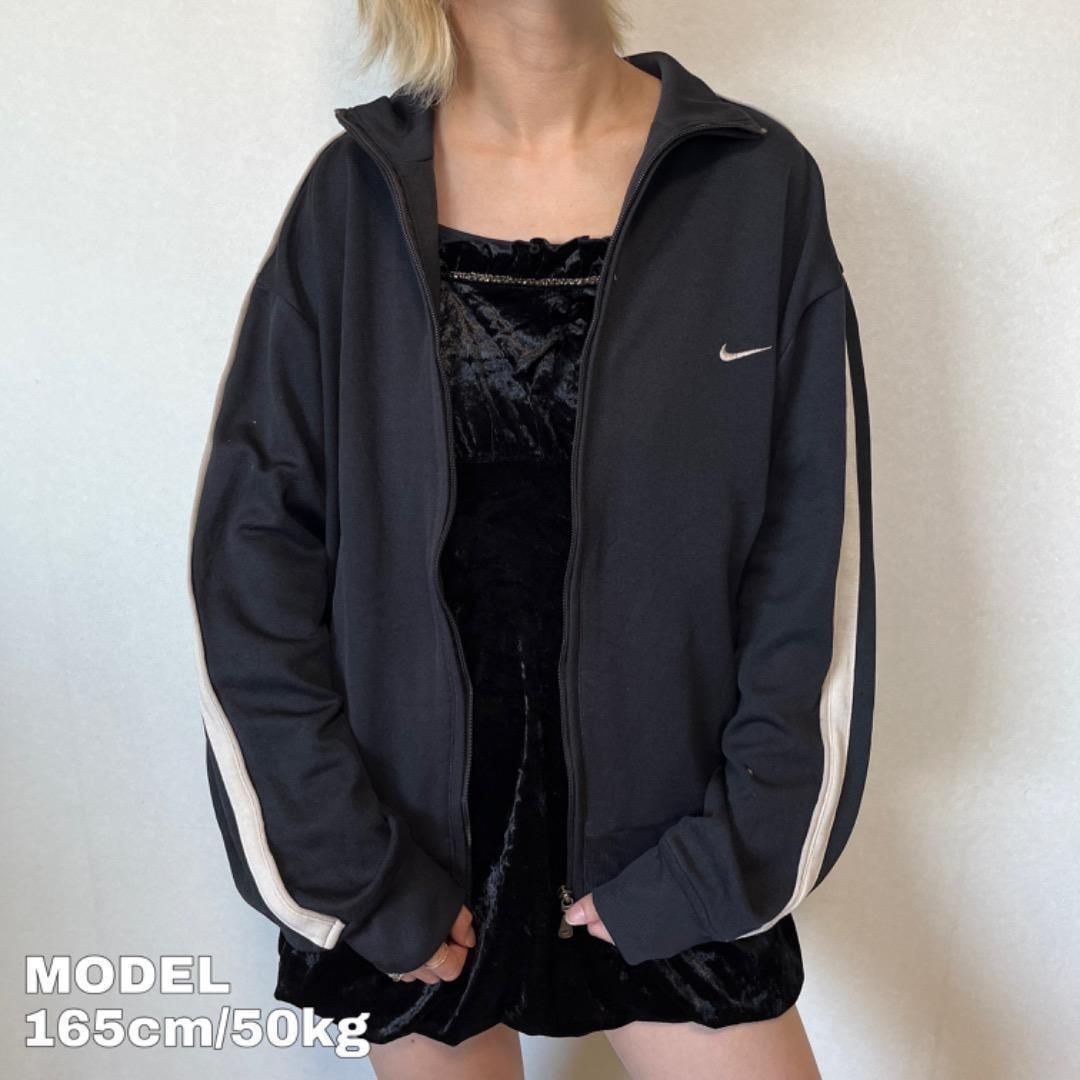 NIKEナイキジャケット　オーバーサイズド フィットHQ6110-077 楽天市場】NIKE ナイキ ジャケット オーバーサイズド ウーブン