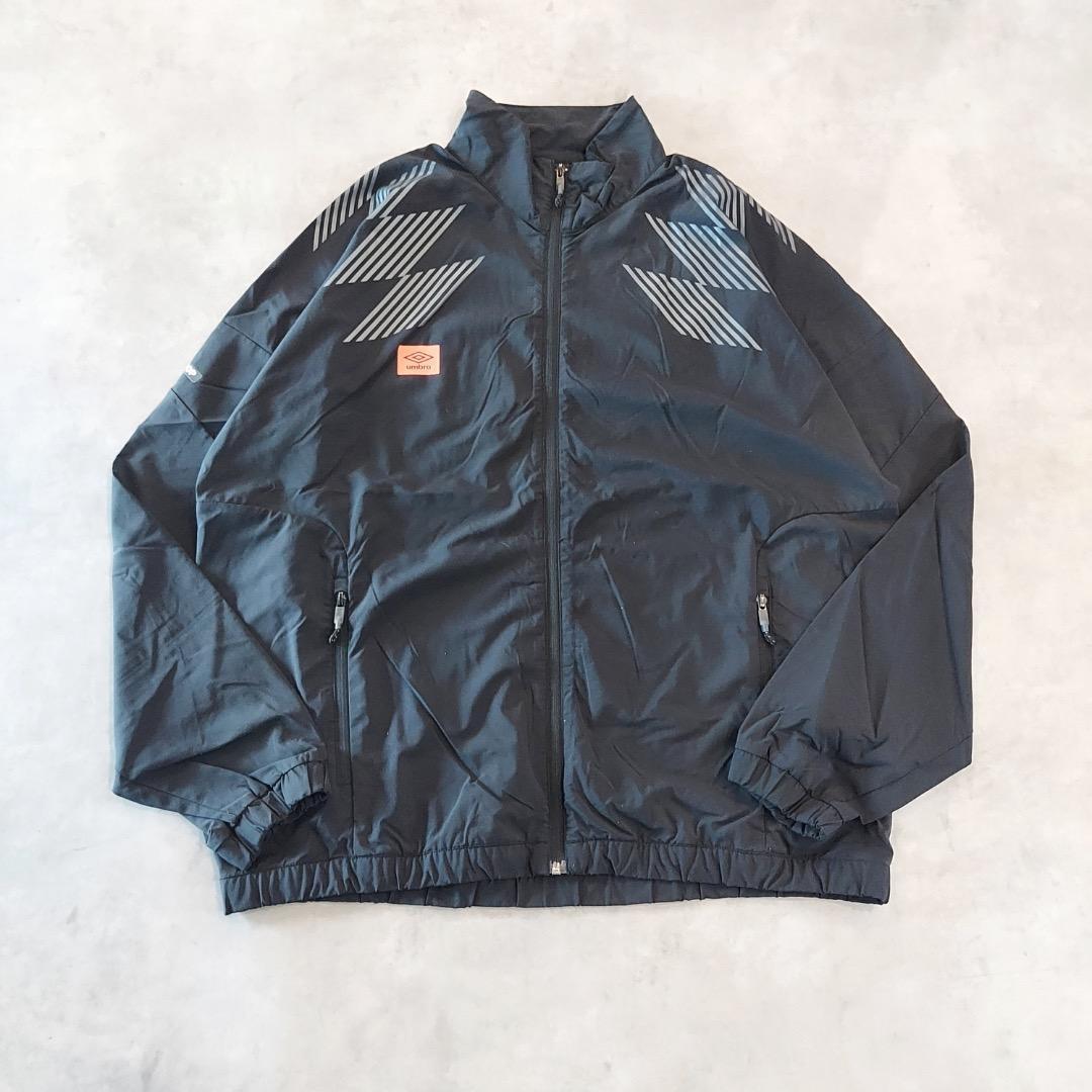 umbroアンブロ　エバートン ナイロンジャケット　古着　スポーツMIX 楽天市場】【中古】【古着】 umbro ナイロンジャケット XLサイズ