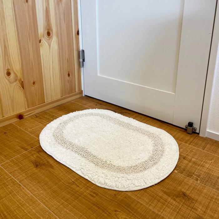 楽天市場 玄関マット 天然素材 楕円形 43 60 ホワイト ベージュ コットン 綿100 洗濯 洗える 風水 開運 室内 おしゃれ かわいい 白 北欧 インテリア ナチュラル 敷物 バスマットインド 風呂 綿１００ コットン100 母の日 Ietome