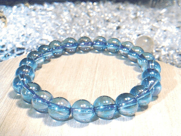 【送料無料】アクアオーラ水晶 8ｍｍ　ブレスレット