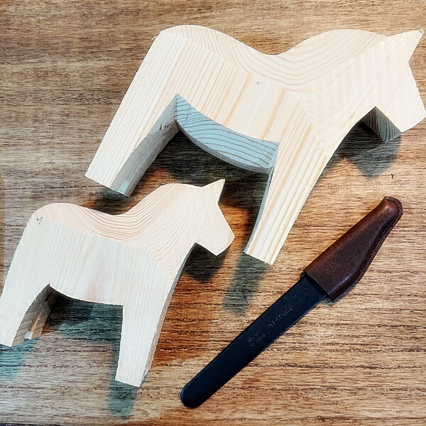 インディアン　ビーズワーク　ホース　馬　置物　民芸品 楽天市場】カラフルホース 色鮮やかなウマの置物 木彫り オブジェ 飾り