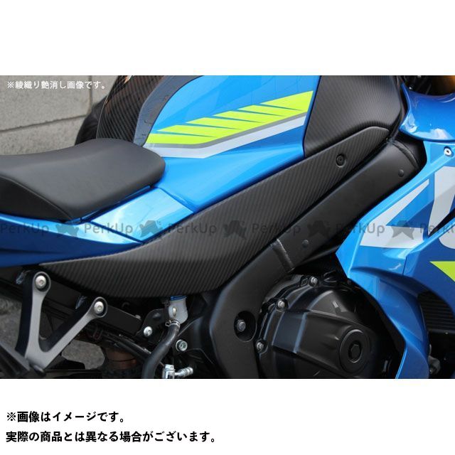 SPEEDRA タンクサイドカバー 左右セットドライカーボン 仕様 平織り艶あり CSU0705PG SPEEDRA タンク関連パーツ GSX-R1000/R|パークアップ 店