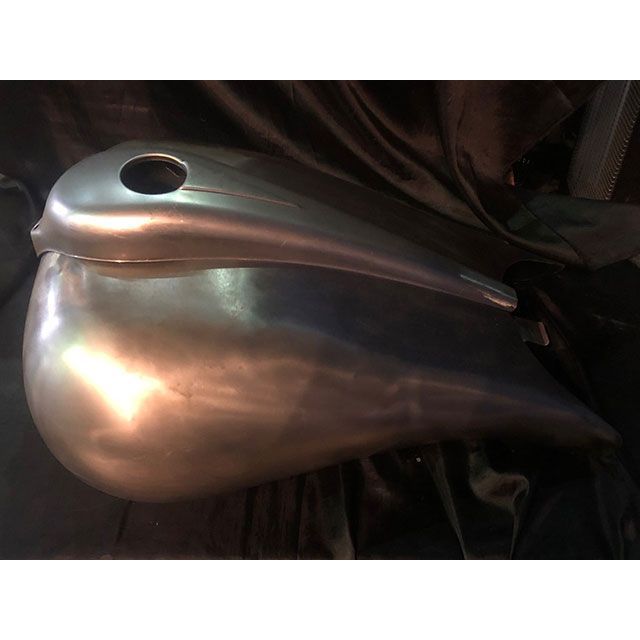 K&W 鉄製Baggerバガー用ガソリンタンク BAGGER-1 部品屋K&W タンク関連パーツ