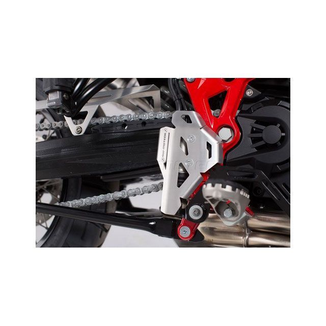 SW-MOTECH マスターシリンダーガード シルバー BMW F 700 GS（16-）/F 800 GS（16-） sw_BPS_07_175_10102S SWモテック マスターシリンダー