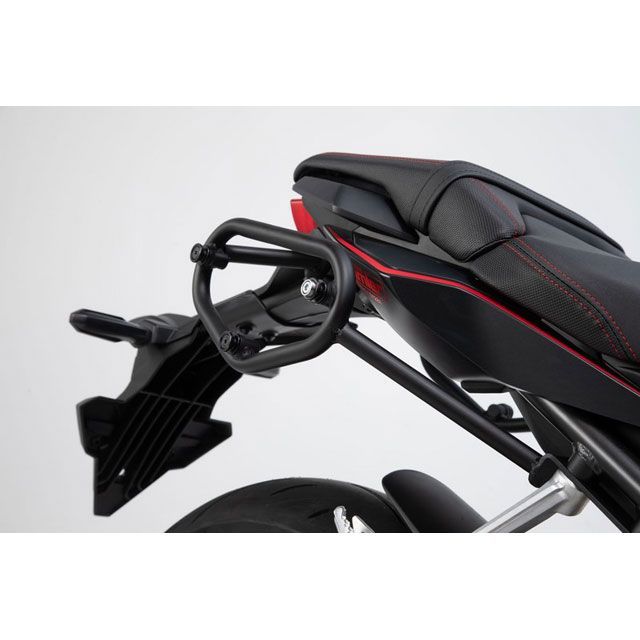 SW-MOTECH SLC サイドキャリア 右｜HTA.01.914.11000 sw_HTA_01_914_11000 SWモテック キャリア・サポート CBR 650 R CB 650 R
