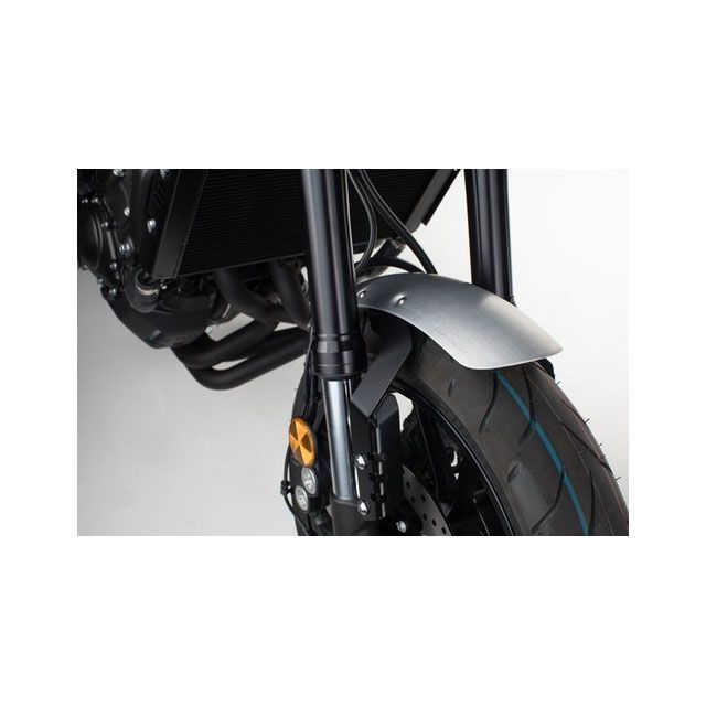 SW-MOTECH フェンダーキット シルバー Yamaha XSR 900（16-）、MT-09 、MT-09 Trac.｜KFS.06.599.10000/S sw_KFS_06_599_10000S SWモテック フェンダー