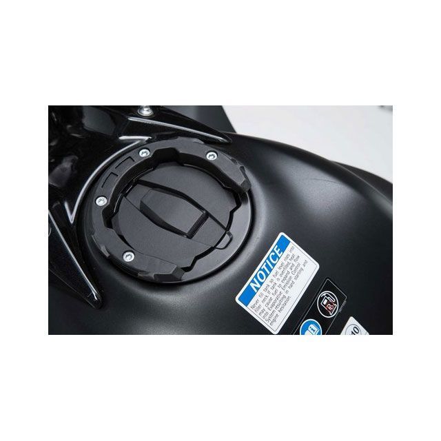 SW-MOTECH EVOタンクリング ブラック sw_TRT_00_640_31200B SWモテック タンク関連パーツ Ninja 650 Z 650|パークアップ 店