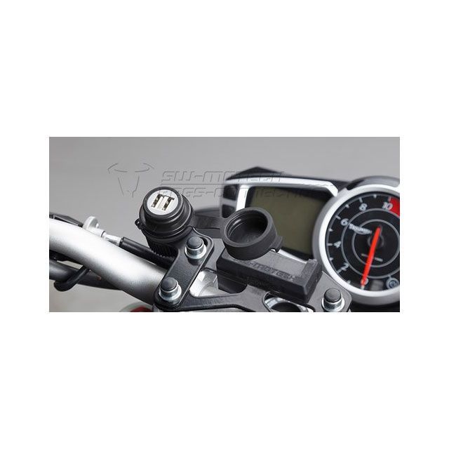 SW-MOTECH Double USB port with Cable Harness 12 V sw_EMA_00_107_11300 SWモテック その他電装パーツ