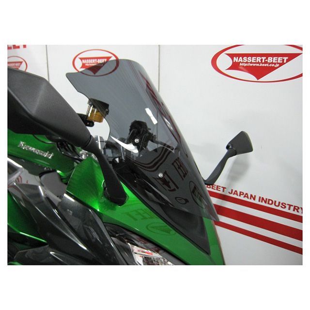 BEET スモークスクリーン 0689-KF7-02 メーカー在庫あり ビートジャパン スクリーン関連パーツ Ninja1100SX Ninja H2 SX｜パークアップ 店 17,852円