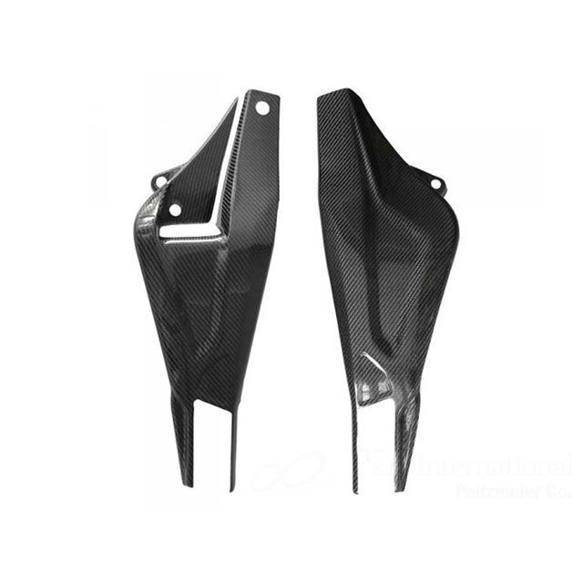 alpha Racing カーボン スイングアームカバーセット（カーボン） 4663B200C00 アルファレーシング ドレスアップ・カバー M1000RR S1000RR
