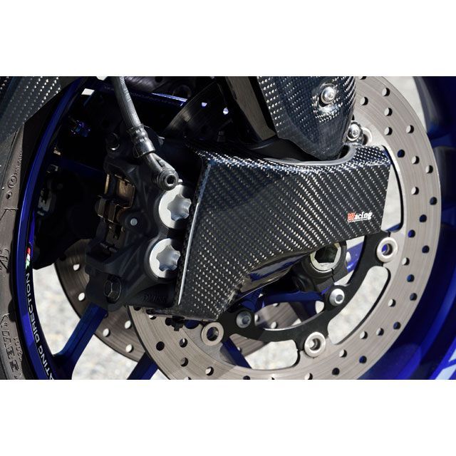 Magical Racing キャリパークーリングダクト 材質 平織カーボン製 001-MT0922-980C マジカルレーシング ドレスアップ・カバー MT09/SP XSR900
