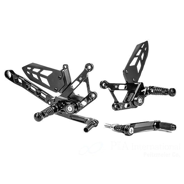 GILLES TOOLING バックステップ MUE2（ブラック） MUE2Y03B ギルズツーリング バックステップ関連パーツ MT-10 SP MT-10｜パークアップ 店