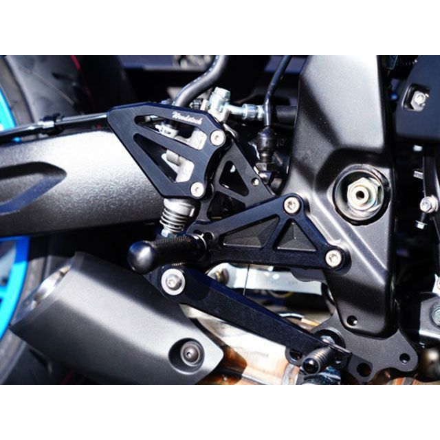 WOODSTOCK バックステップキット（オールブラック） WBS-S22-BB ウッドストック バックステップ関連パーツ GSX-8S｜パークアップ 店