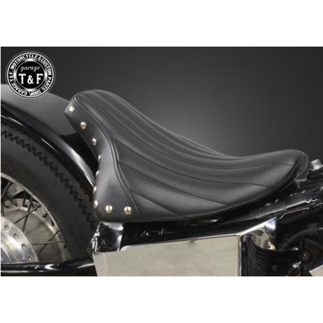 T&F スティード400 フラットフェンダー専用 スタッド付きシングルシート バーチカル（ブラック） ・608111 ガレージT&F シート関連パーツ STEED400