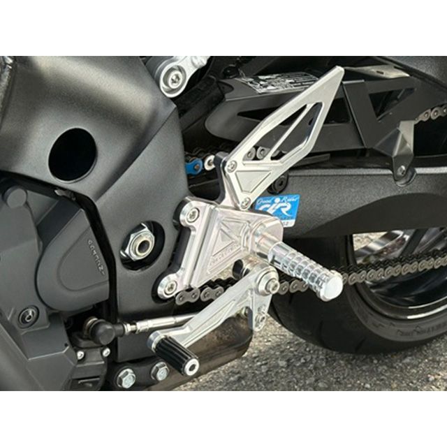 AGRAS バックステップ 312-302-001 アグラス バックステップ関連パーツ GSX-S1000｜パークアップ 店